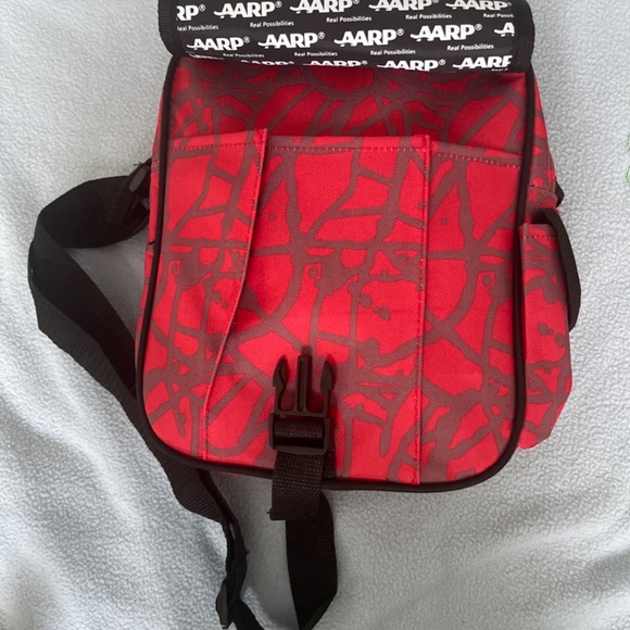 AARP Red Lunch Bag - Picture 5 of 6